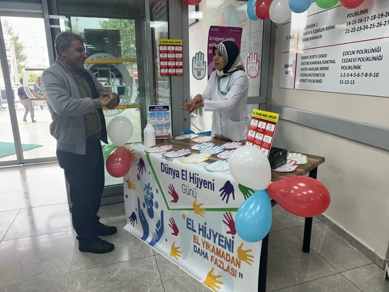 DİŞ HASTANESİNDE EL HİJYENİ GÜNÜ FARKINDALIĞI