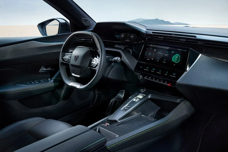 PEUGEOT 408 