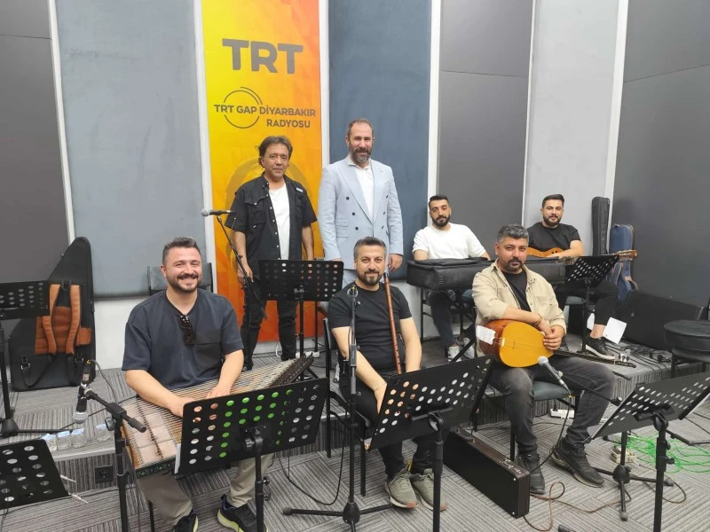 ÜNİVERSİTE KOROSUNDAN ULUSAL BAŞARI