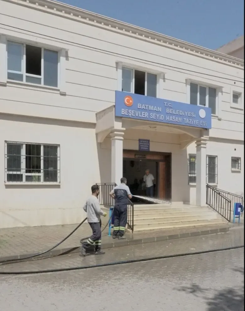 BEŞEVLER MAHALLESİ’NDE TEMİZLİK ÇALIŞMASI YAPILDI