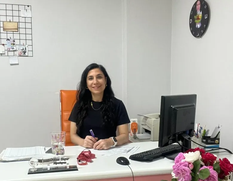 Nezan Hoşer