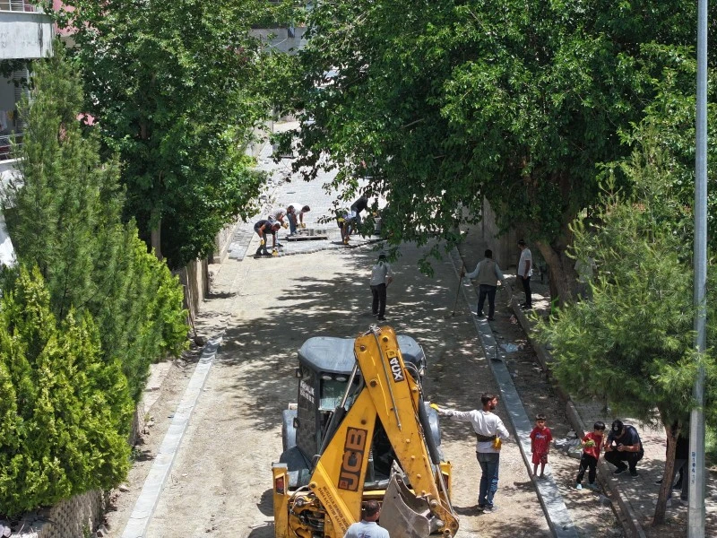 AYKOME İLE ALTYAPI SORUNLARI ÇÖZÜLÜYOR