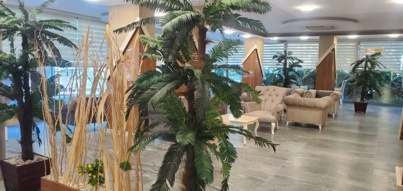 YENİ YÜZÜYLE OTEL İZGİ TURHAN HİZMETE AÇILDI