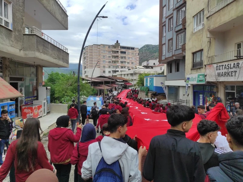 ı