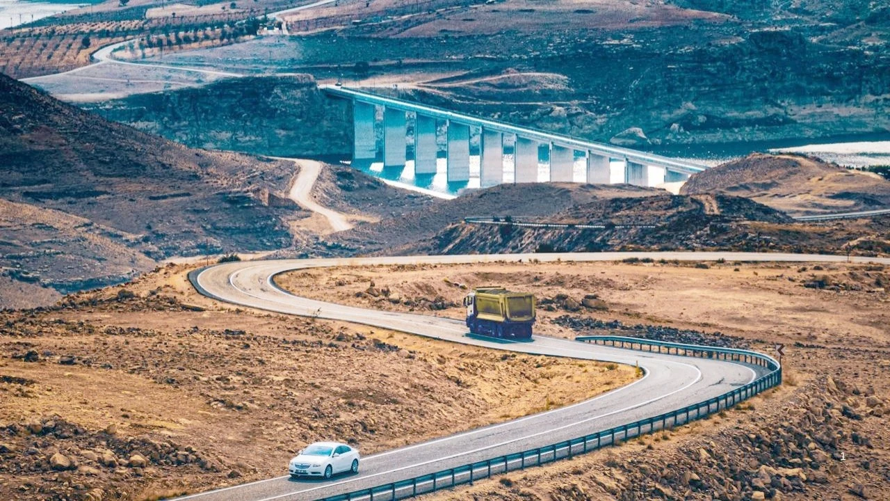 18 KİLOMETRELİK HAT DAHA GÜVENLİ HALE GETİRİLDİ