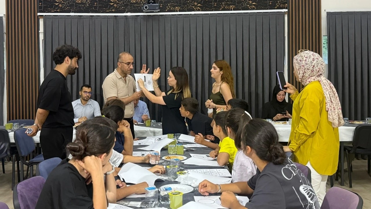 BİZ GELECEĞİZ PROJESİ &Ccedil;OCUKLARLA BULUŞTU