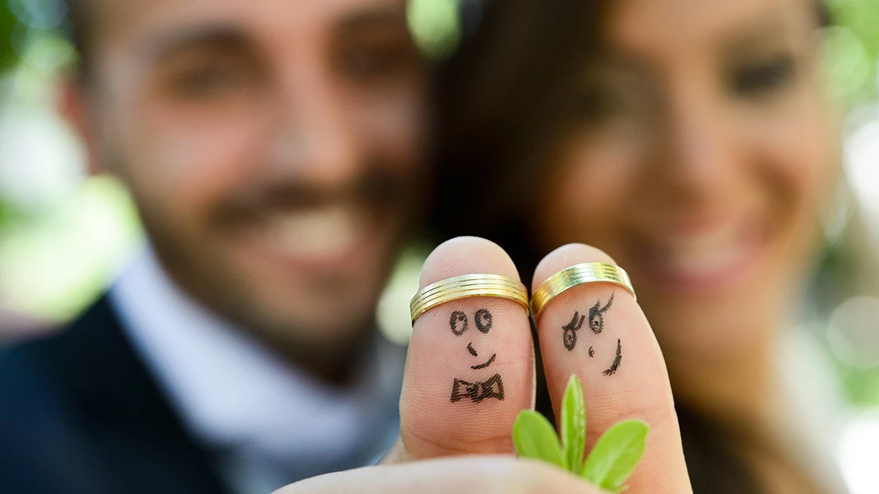 GEN&Ccedil;LERE D&Uuml;Ğ&Uuml;N &Ouml;NCESİ EKONOMİK DESTEK