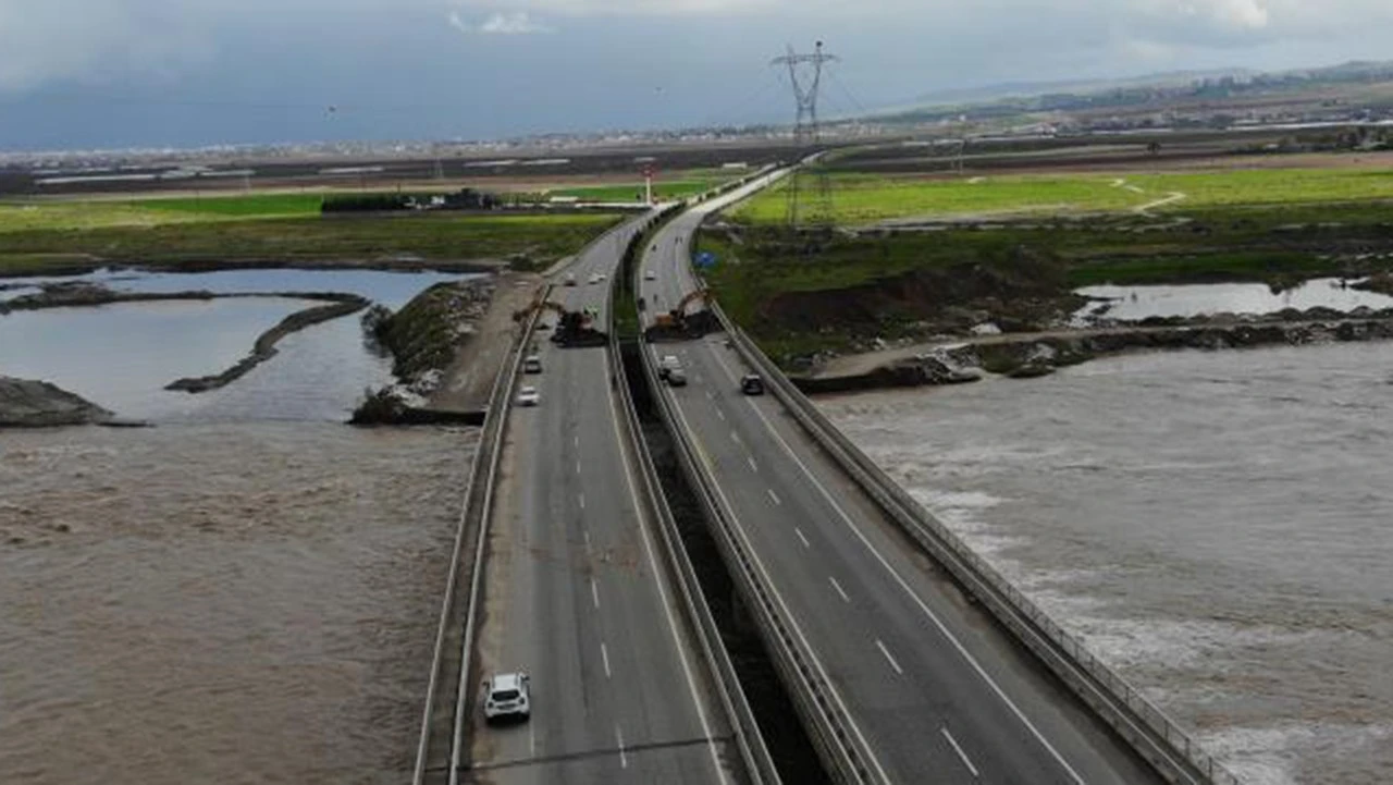 G&Uuml;NEY &Ccedil;EVRE YOLU &Ccedil;&Ouml;KT&Uuml;