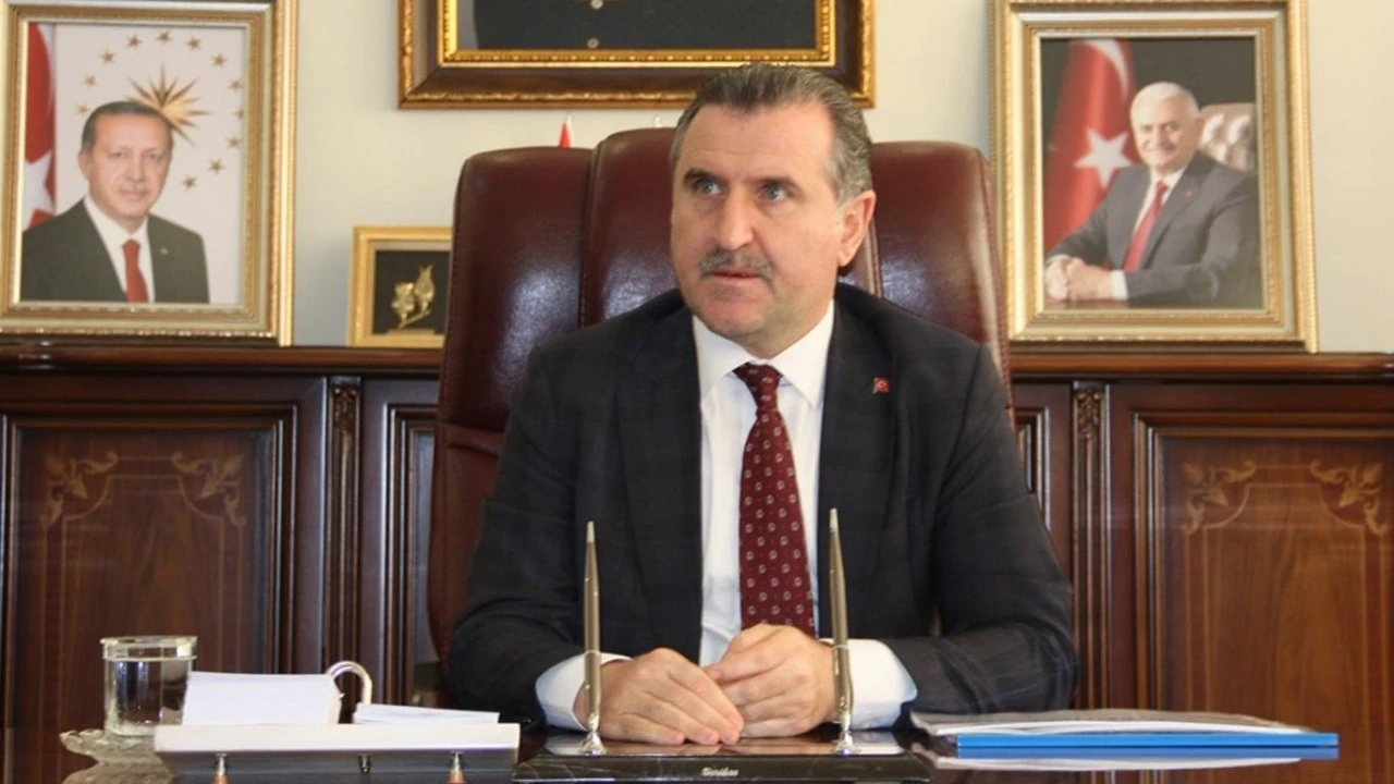 GEN&Ccedil;LİK BAKANI BATMAN&rsquo;DA OLACAK