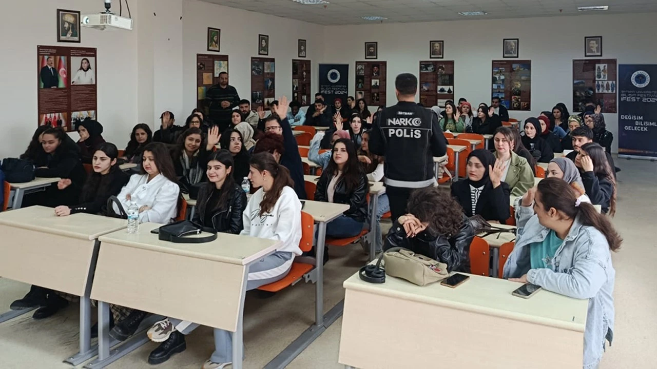 NARKOGEN&Ccedil;LİK PROJESİ &Ouml;ĞRENCİLERE ULAŞTI