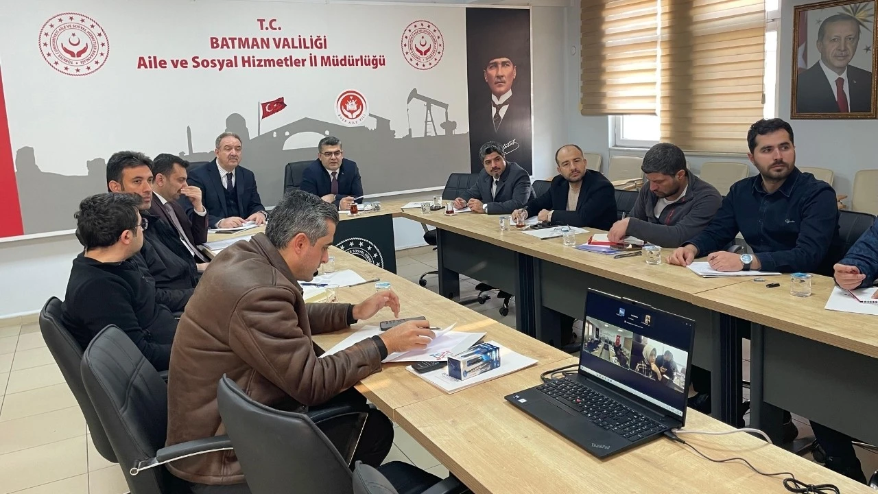 BAĞIMLILIKLA M&Uuml;CADELEDE BATMAN MODELİ DEĞERLENDİRİLDİ