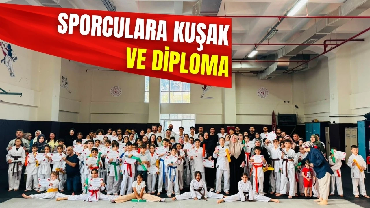 120 KARATECİ KUŞAK ATLADI!
