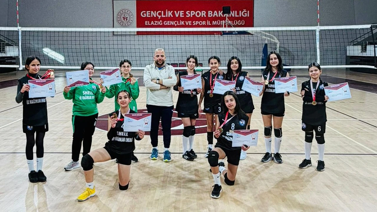 ELAZIĞ&rsquo;DAN NAMAĞLUP D&Ouml;ND&Uuml;LER