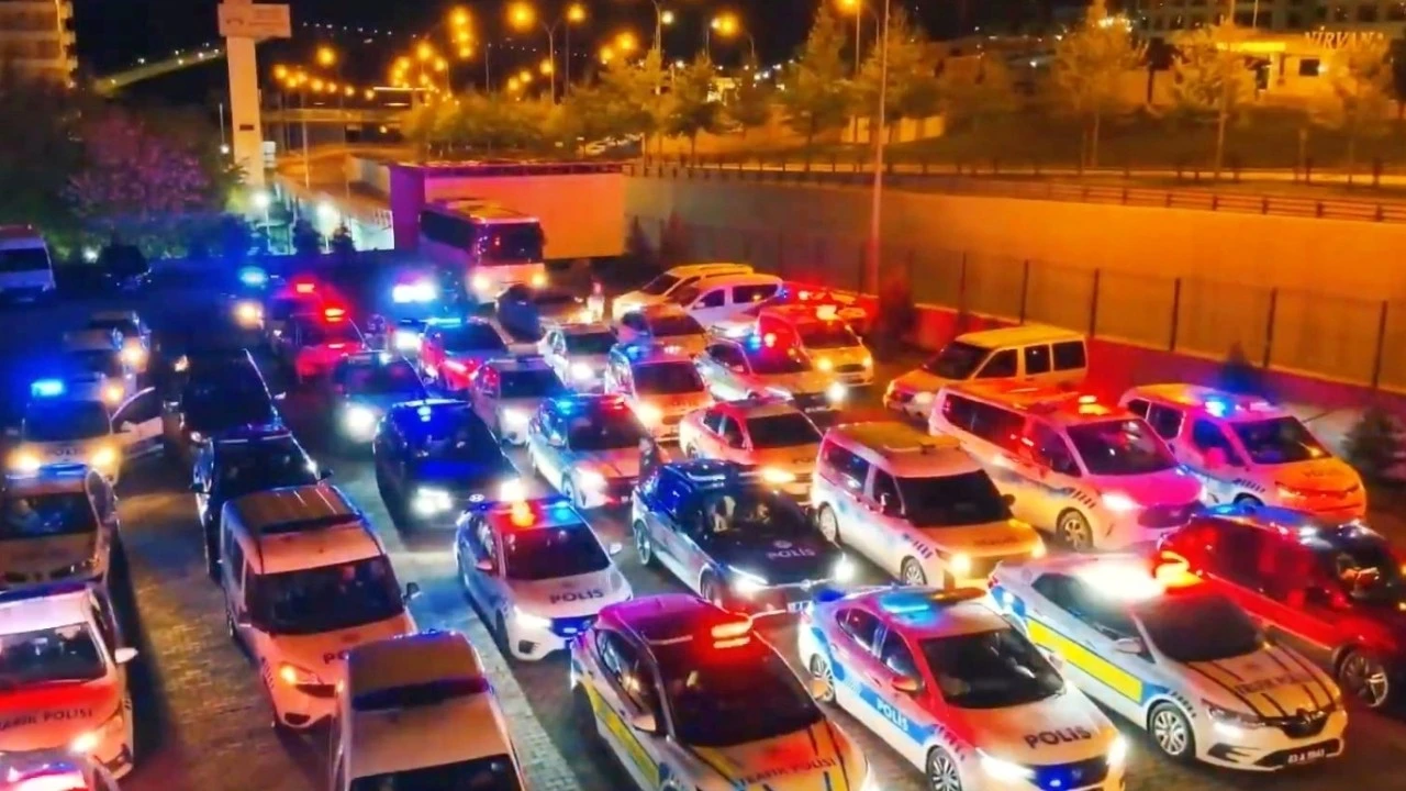 14 İLDE DOLANDIRICILARA DARBE