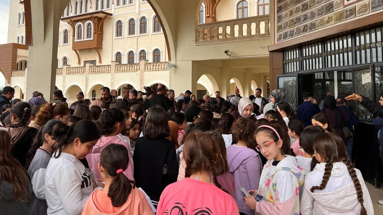 5&rsquo;İNCİ SINIF KABUL SINAVINA YOĞUN İLGİ