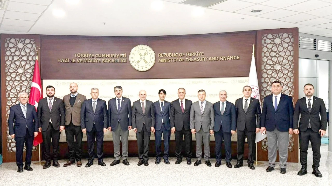 BATMAN’IN YATIRIM TALEPLERİ ANKARA’DA GÖRÜŞÜLDÜ