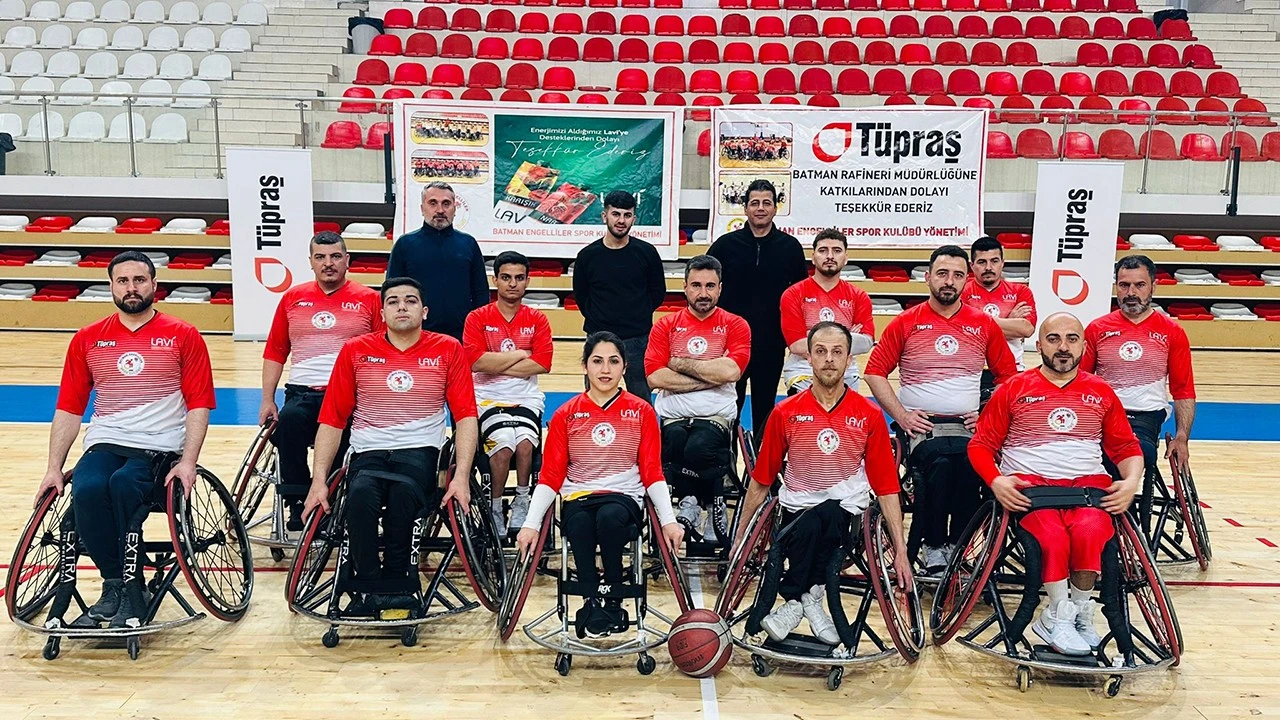 ACINACAK DEĞİL, &Ouml;RNEK ALINACAK BİR M&Uuml;CADELE
