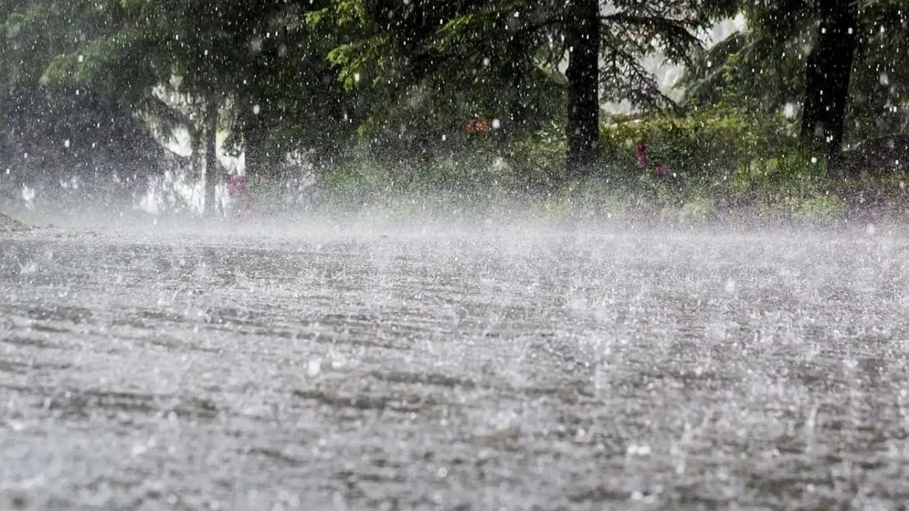 METEOROLOJİ UYARDI: BATI’DA YAĞMUR ETKİSİNİ ARTIRACAK