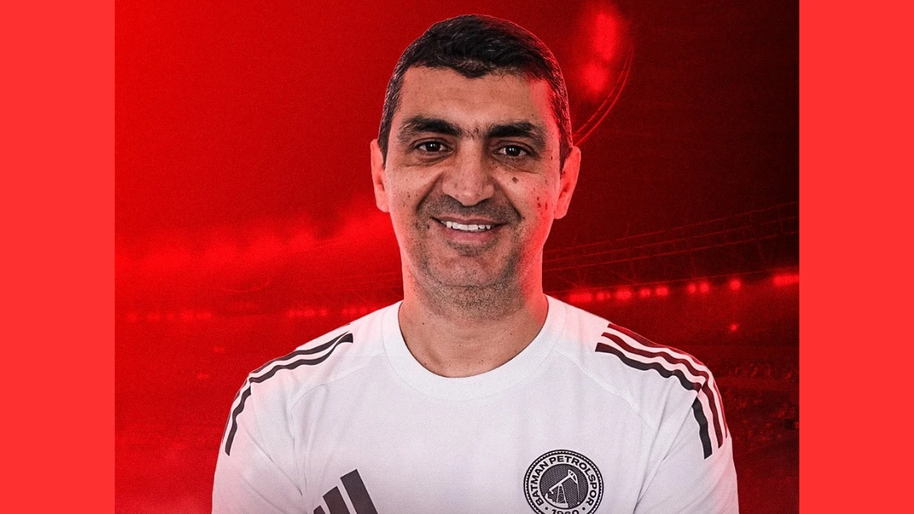 TEKNİK DİREKT&Ouml;R SERDAR BOZKURT İLE YOLLAR AYRILDI