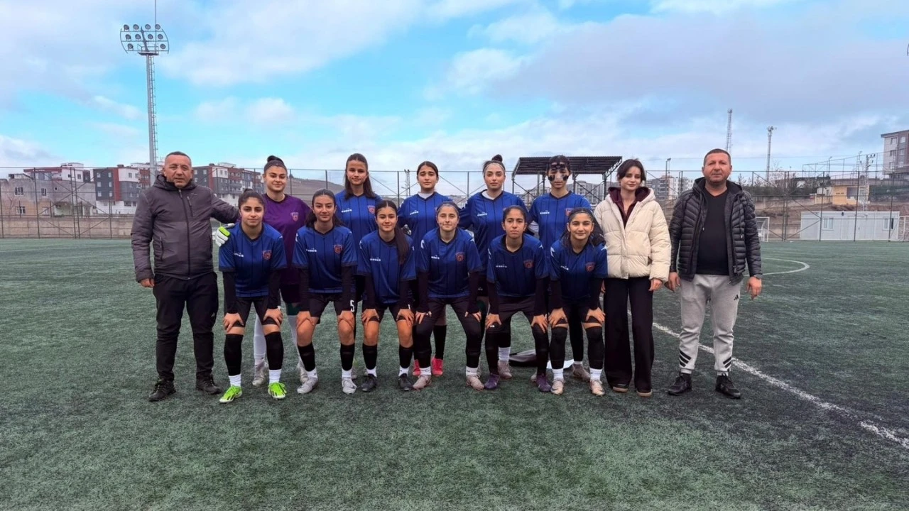 1955 BATMAN BELEDİYESPOR U17 GOL OLDU YAĞDI