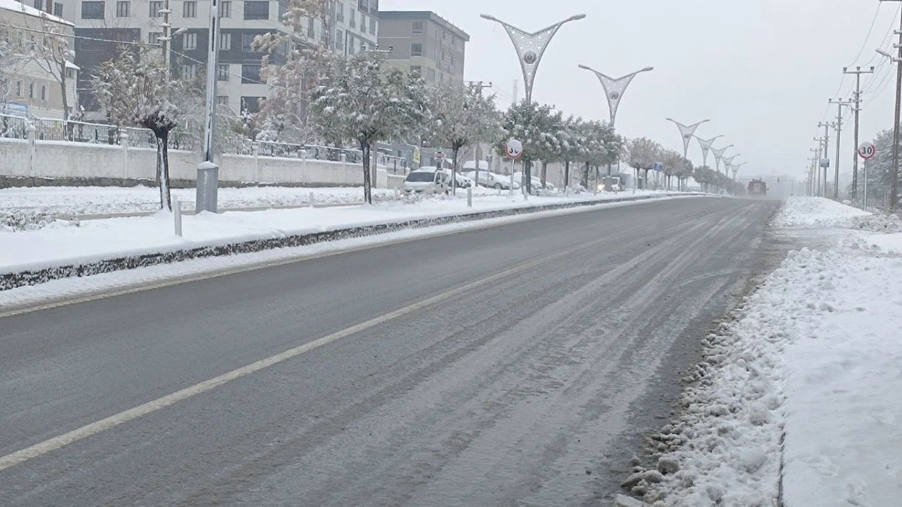 FIRTINA VE KAR ETKİLİ OLACAK