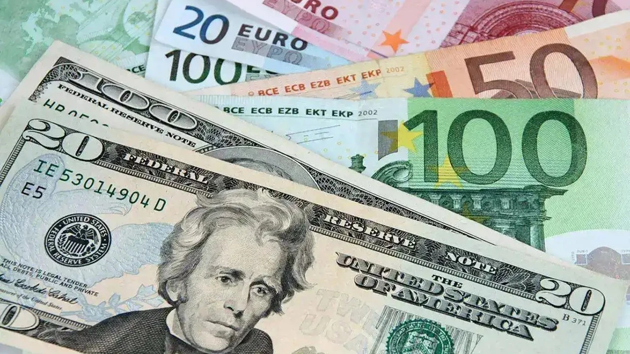 DOLAR VE EURO G&Uuml;NE Y&Uuml;KSELİŞLE BAŞLADI