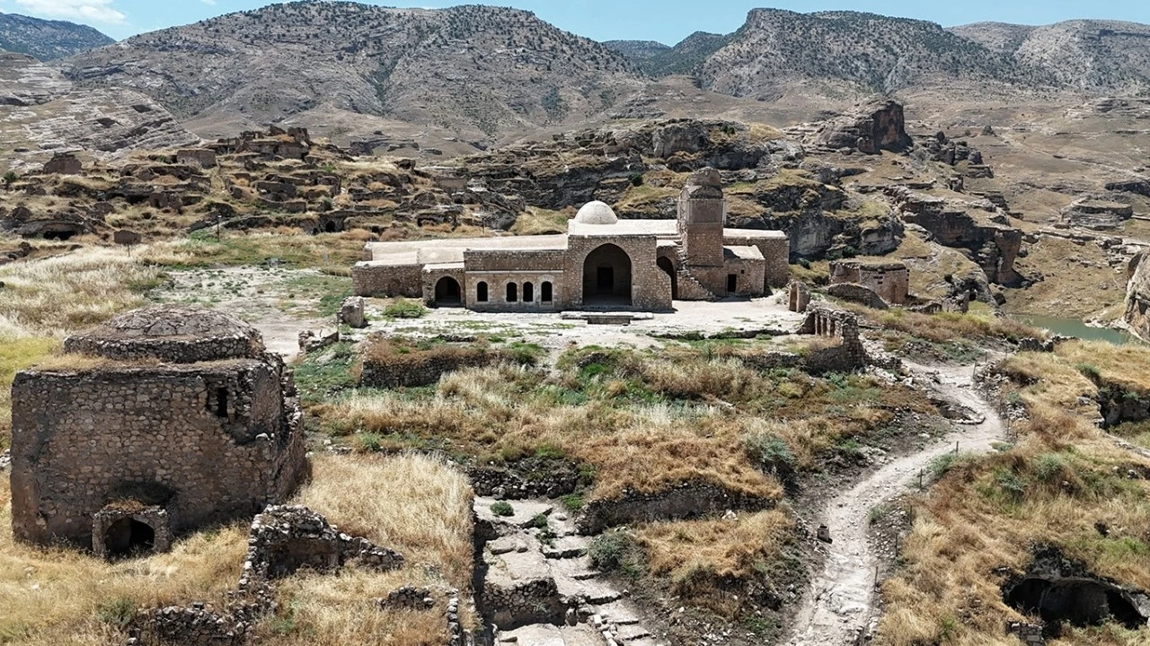 TARİHİ ULU CAMİİ İ&Ccedil;İN RESTORASYON &Ccedil;AĞRISI 