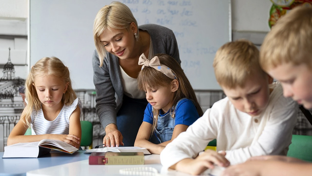 &Ouml;ĞRETMENLERE ALAN DEĞİŞİKLİĞİ TAKVİMİ A&Ccedil;IKLANDI