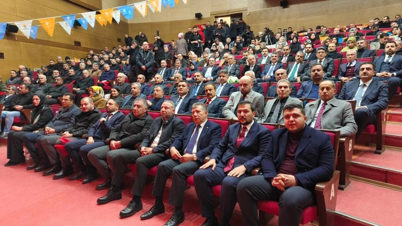 BAKAN URALOĞLU: BATMAN&rsquo;A 40 MİLYAR LİRALIK YATIRIM