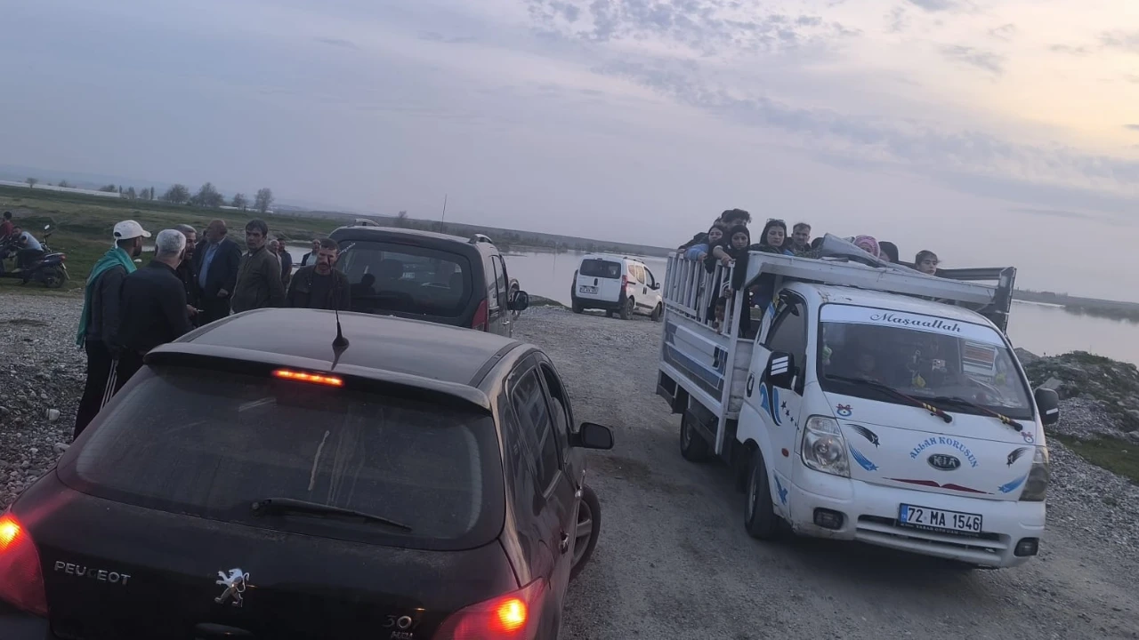 SERİNLEMEK İSTERKEN CANINDAN OLDU