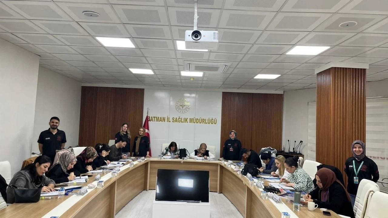 SİMÜLASYONLU ACİL ÇAĞRI EĞİTİMİ BAŞLADI