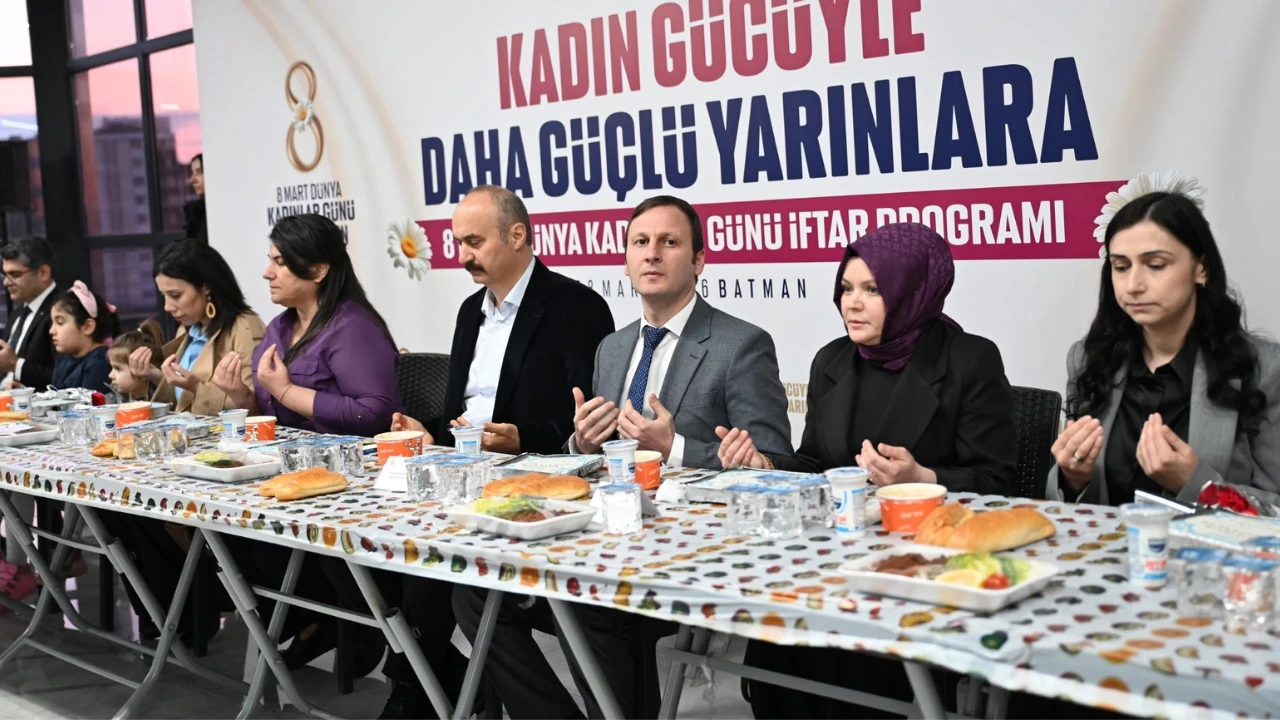 RAMAZAN BULUŞMALARI T&Uuml;RKİYE&rsquo;YE &Ouml;RNEK OLDU