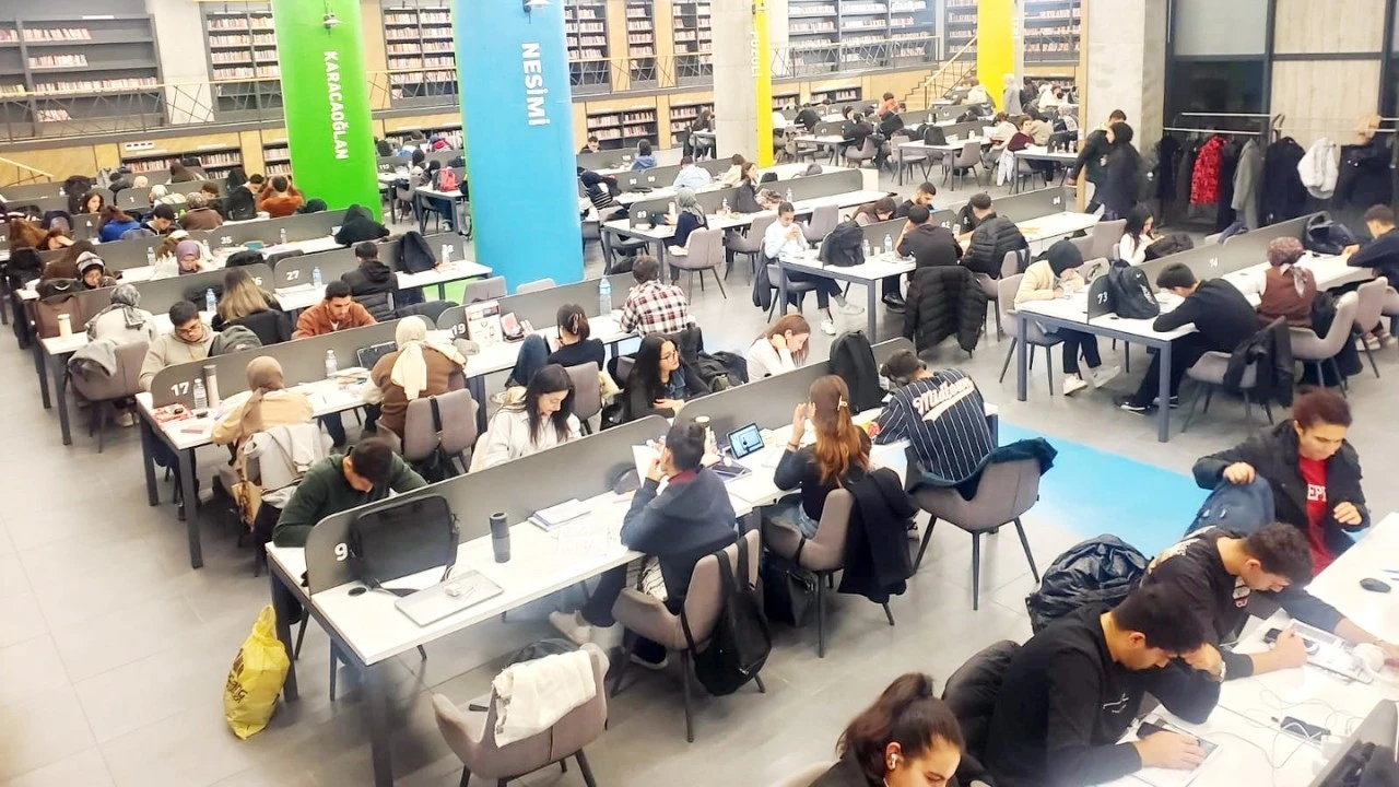 OKUYUCU SAYISI ZİRVEYE ULAŞTI