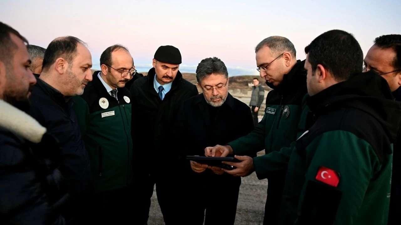 YUMAKLI: BATMAN &Ccedil;AYI ISLAHI KARARLILIKLA S&Uuml;R&Uuml;YOR