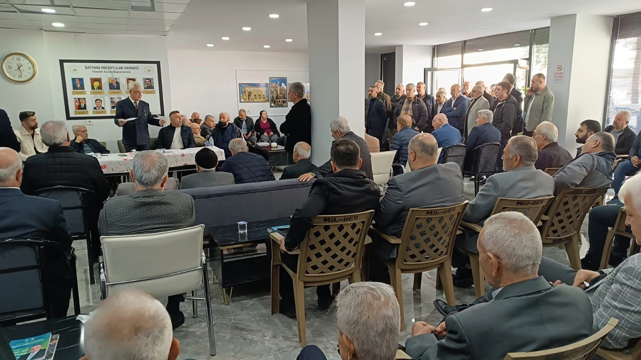 MEHMETOĞLU YENİDEN BAŞKAN SE&Ccedil;İLDİ