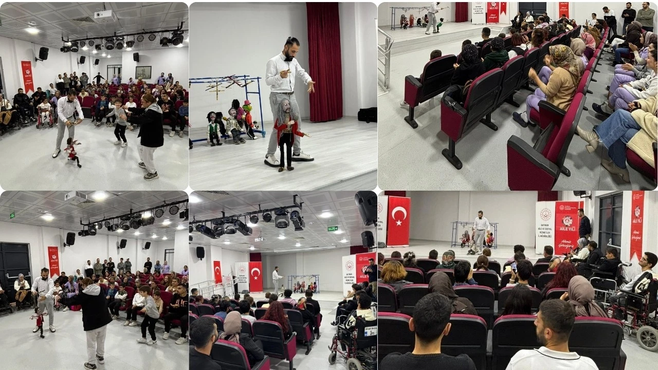 ÖZEL BİREYLER KUKLA GÖSTERİSİYLE EĞLENDİ