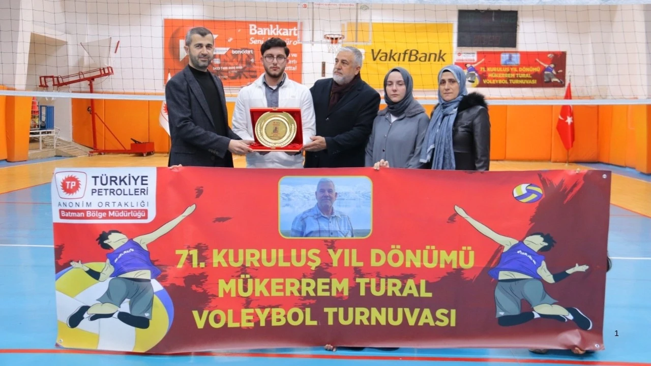 SAHADA EMEK, TRİBÜNDE COŞKU HAKİM