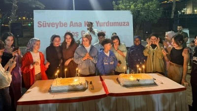 12 ÖĞRENCİYE DOĞUM GÜNÜ SÜRPRİZİ
