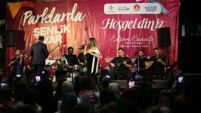 2. GÜLİSTAN CADDESİ’NDE İLK KONSER