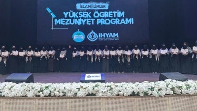 30 ÖĞRENCİ MEZUN OLDU