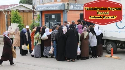 6 BİN AİLEYE BAYRAM ŞEKERİ