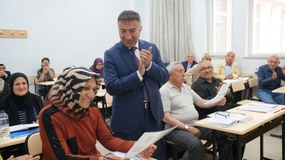 60+ ÖĞRENCİLERE İNGİLİZCE DERSİ