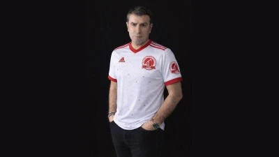 AHMET G&Uuml;NEŞTEKİN&rsquo;DEN PETROLSPOR&rsquo;A DESTEK