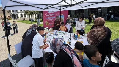&ldquo;ANNEMLE BENİM ŞENLİĞİM&rdquo; B&Uuml;Y&Uuml;K İLGİ G&Ouml;RD&Uuml;