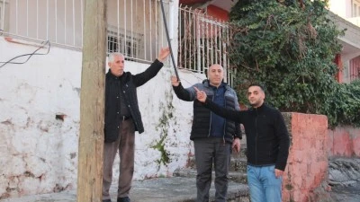 AYLARCA İNTERNETSİZ KALAN MAHALLE İSYANDA