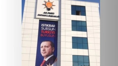 BATMAN&rsquo;DA AK PARTİ&rsquo;YE 9 BİN 867 YENİ &Uuml;YE