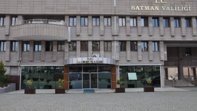 BATMAN&rsquo;DA OKULLAR CUMA DA TATİL