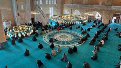 BATMAN ÜNİVERSİTESİ CAMİİ HİZMETE GİRDİ