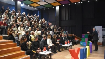 BATMANX SAHAYA İNDİ 