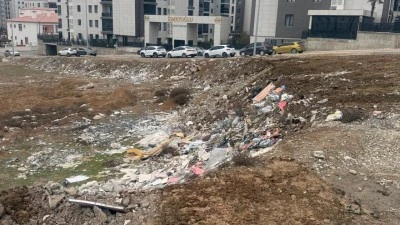 BOŞ ARAZİLERE MOLOZ D&Ouml;KENLERE YASAL İŞLEM